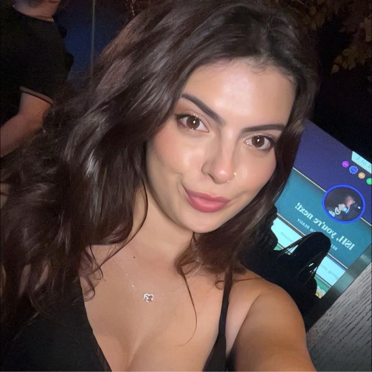 Image Reference: 26893059152416117859 - Love Boobs