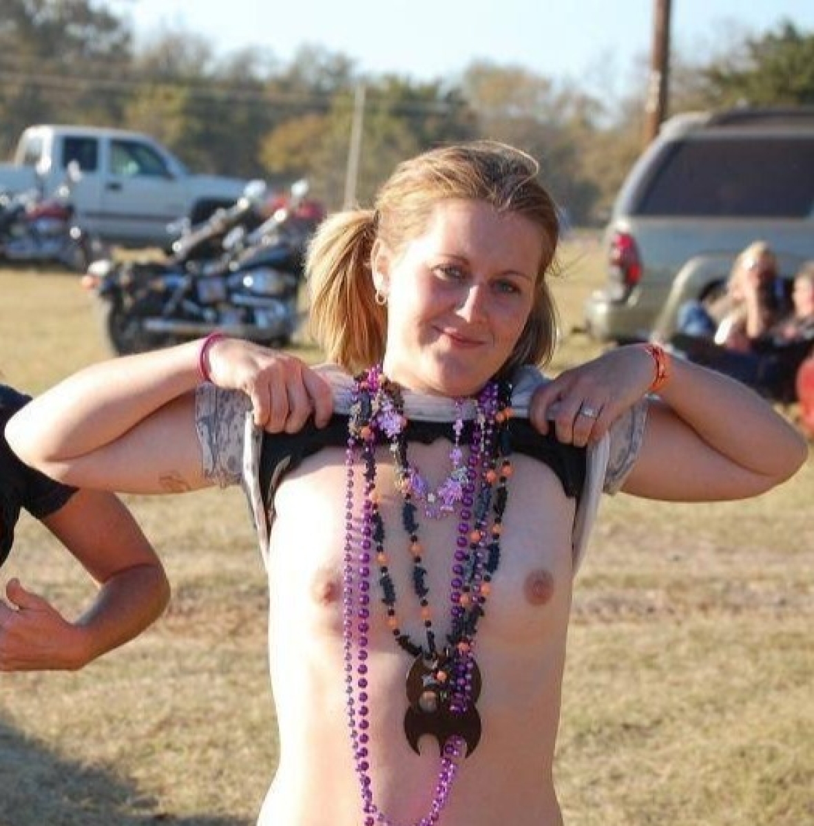 Image Reference: 29440225206893219672 - Love Boobs