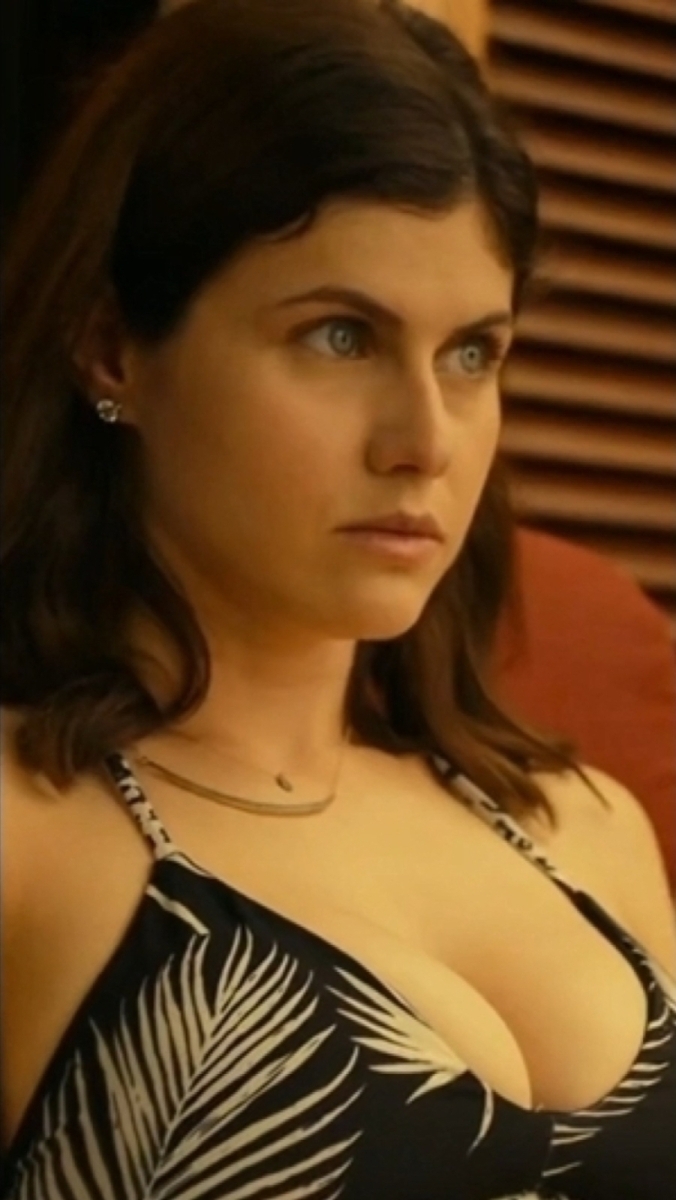 Image Reference: 41731742173104938304 - Love Boobs