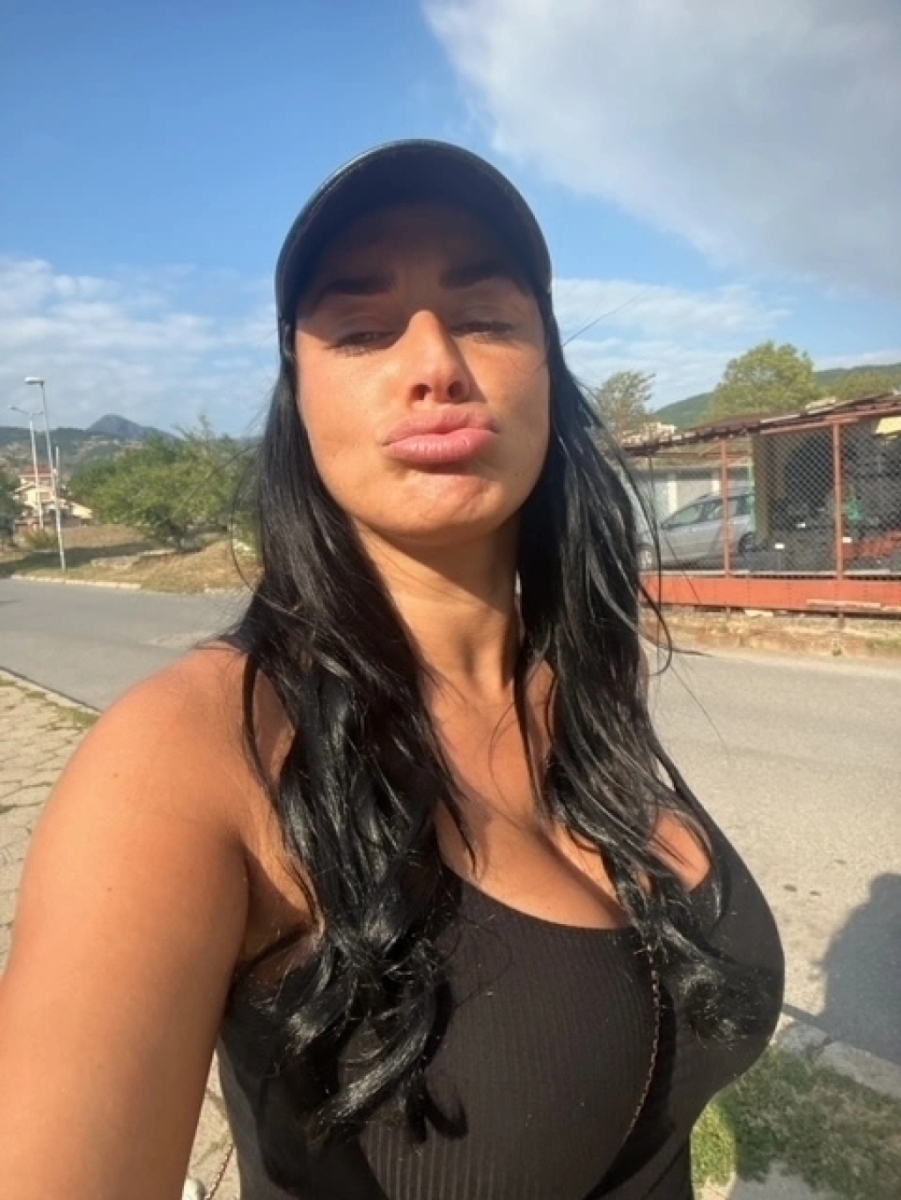 Image Reference: 49393867617419838243 - Love Boobs