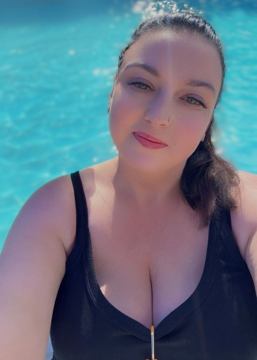 Image Reference: 49802772497970891309 - Love Boobs