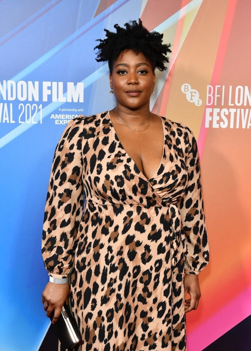 Image Reference: 52701645755727732954 - Love Boobs