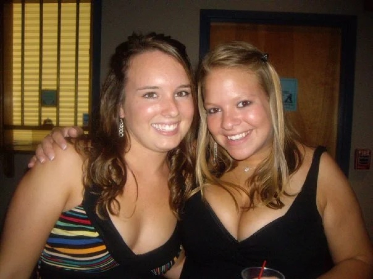 Image Reference: 57108619164651007825 - Love Boobs