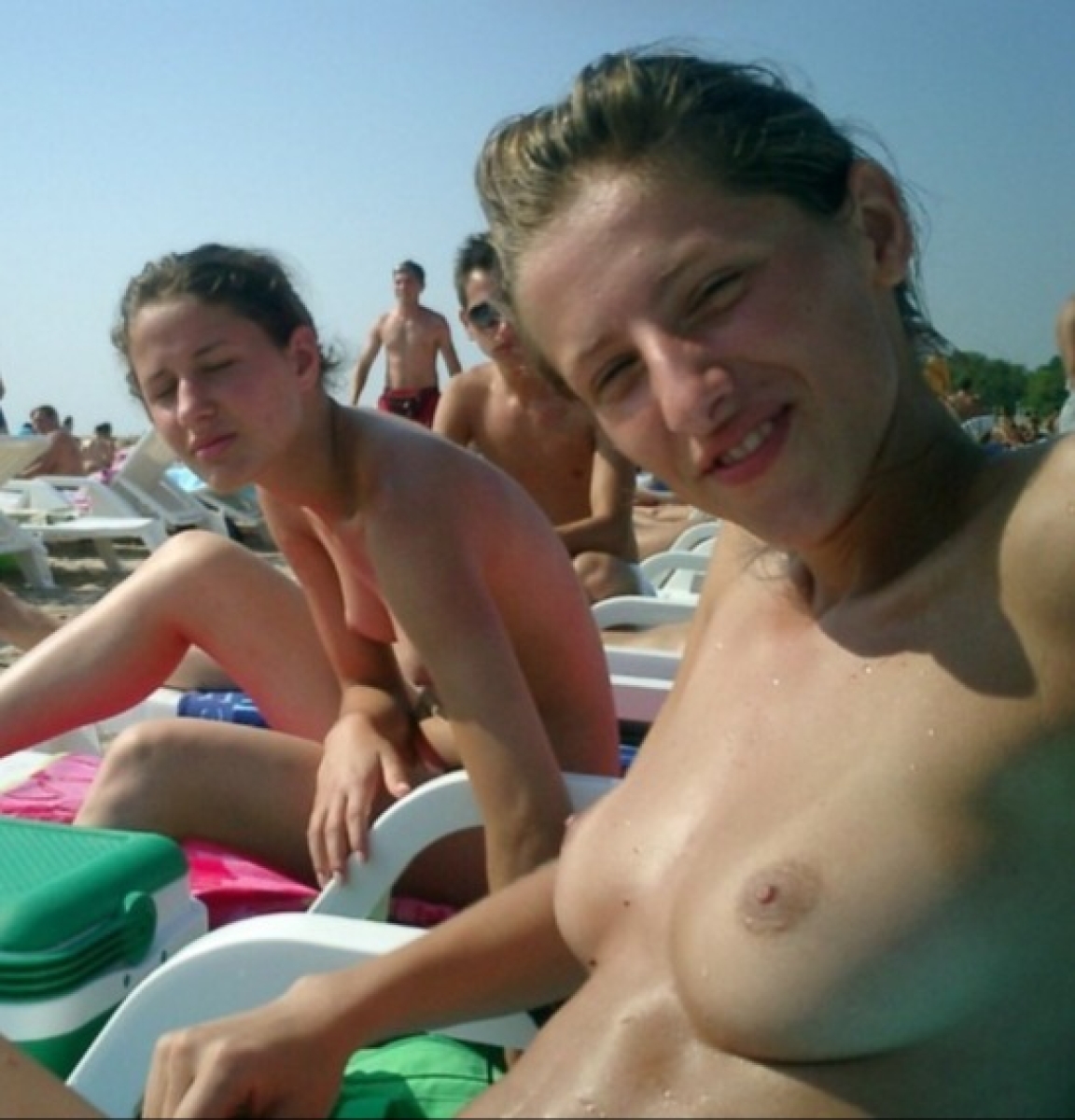 Image Reference: 60169178535169679630 - Love Boobs