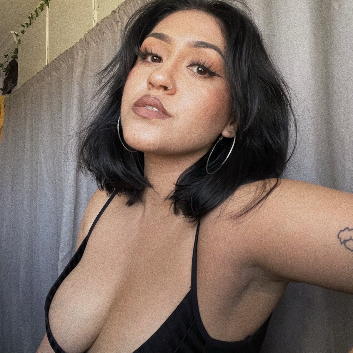 Image Reference: 63339885289809181887 - Love Boobs