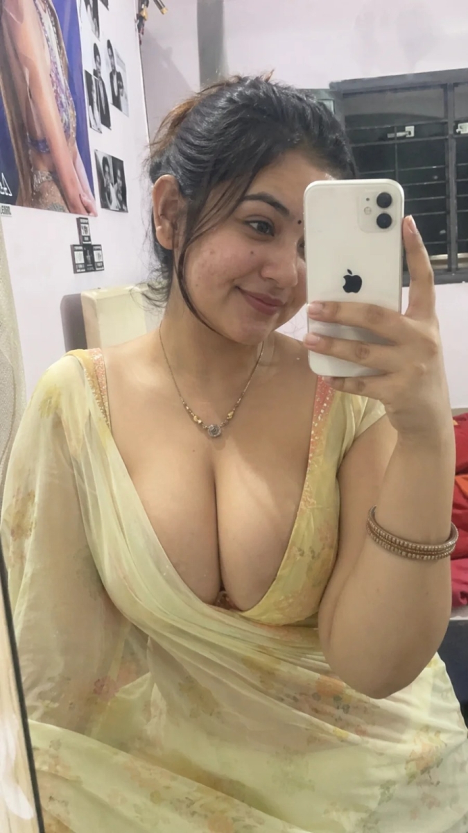 Image Reference: 69140569764453200517 - Love Boobs