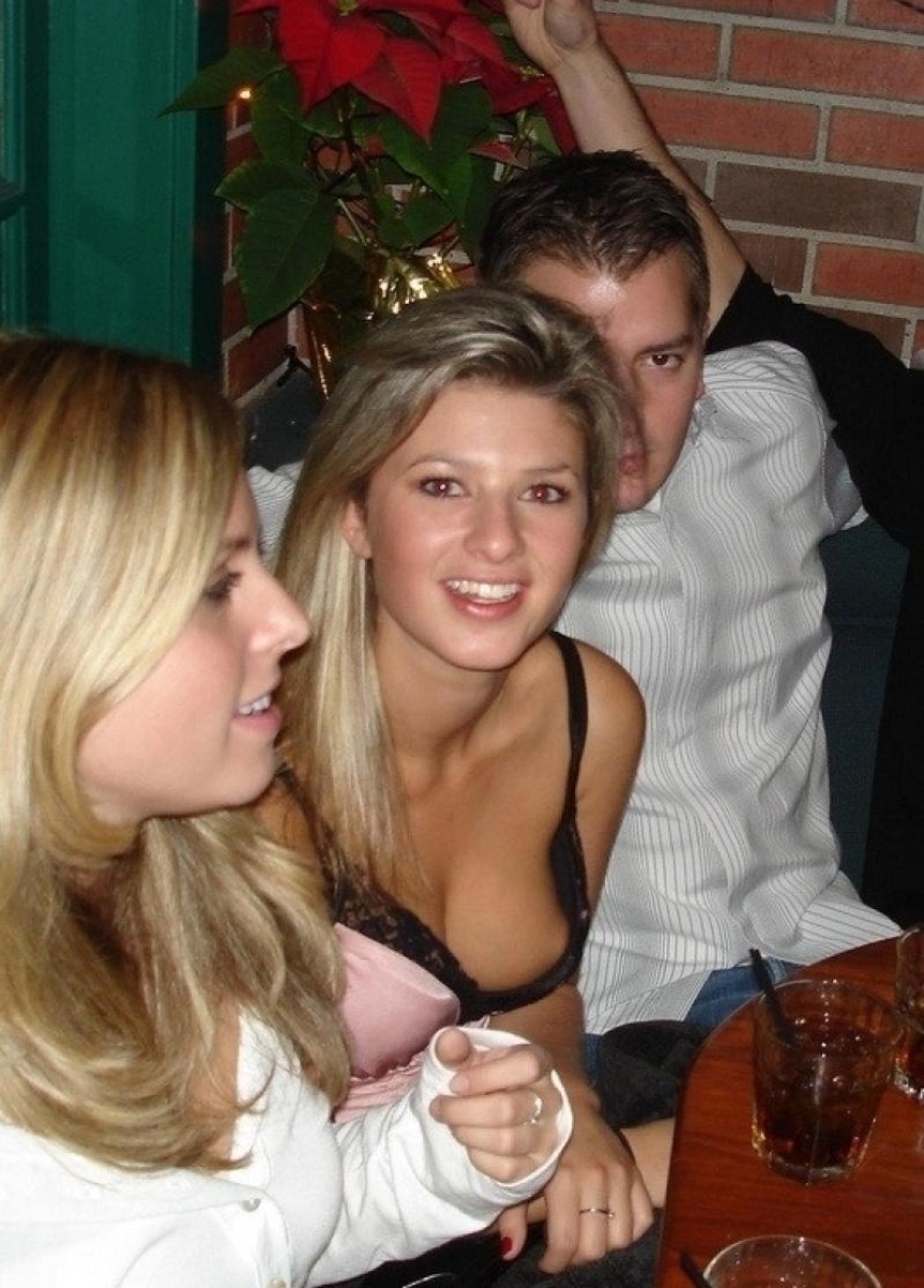 Image Reference: 73979825981313993805 - Love Boobs