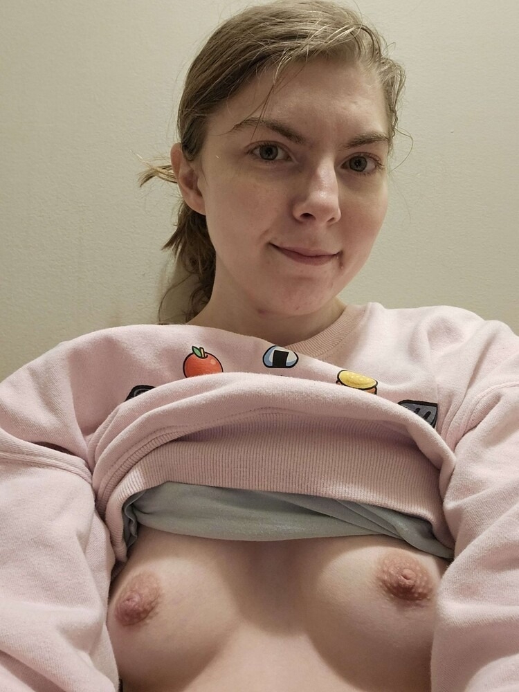 Image 82371800690184882496 — Love Boobs